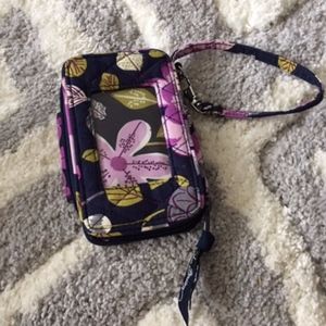 vera bradley wristlet, like new